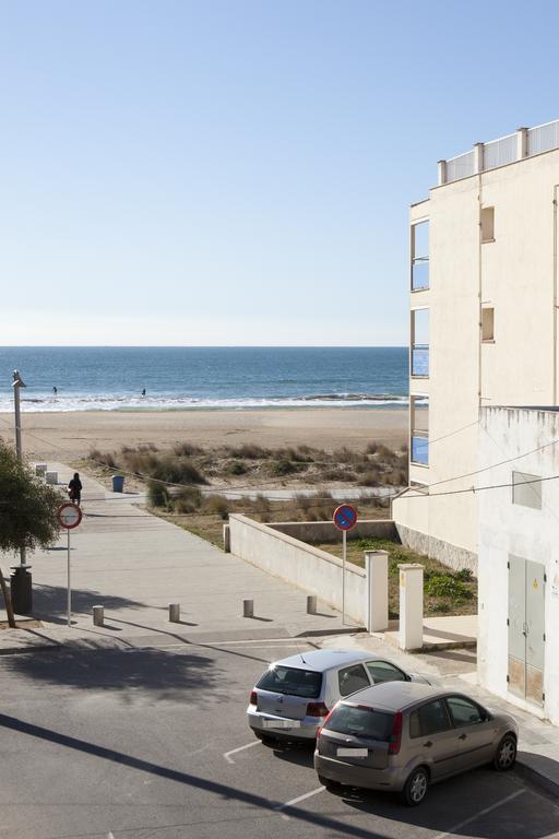 Beach 卡斯特尔德费尔斯 外观 照片